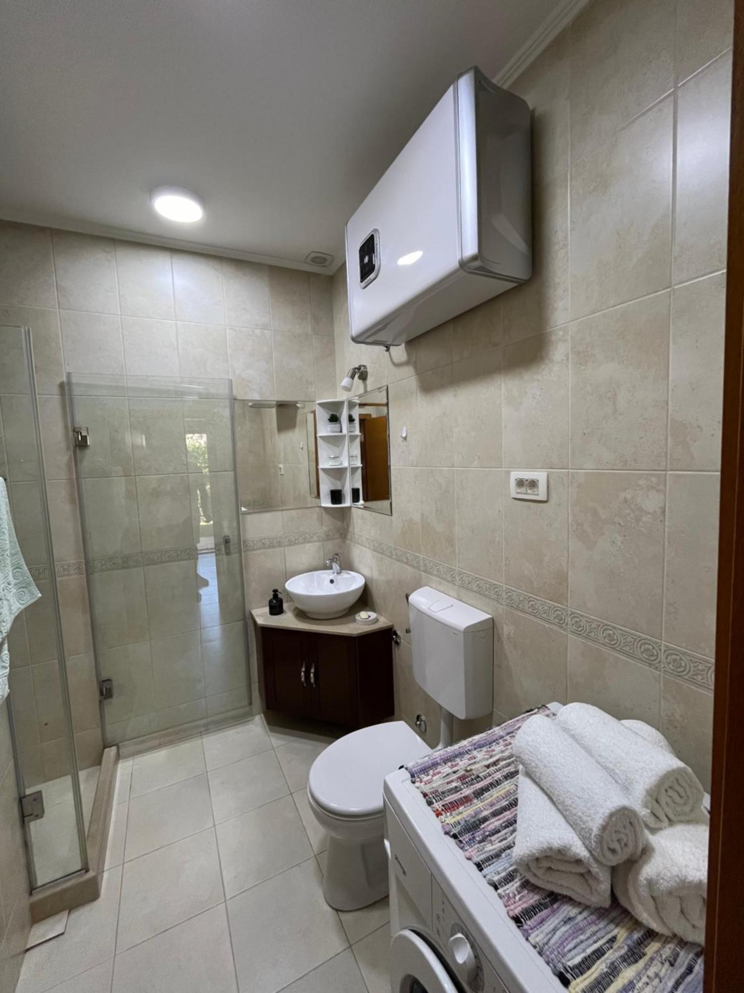 Old Niksic Appartement Buitenkant foto